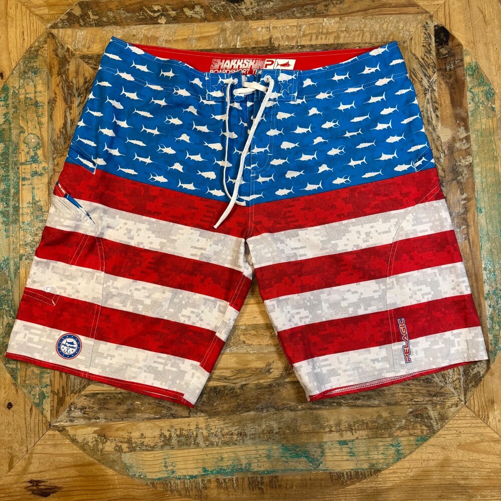 Pelagic Sharkskin Board-shorts “Americamo” Sz 40 USA Digital Camo Fish Print AOP